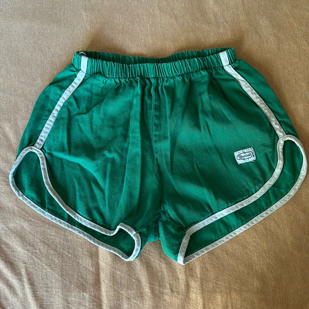 Amazing vintage dolphin hem short small